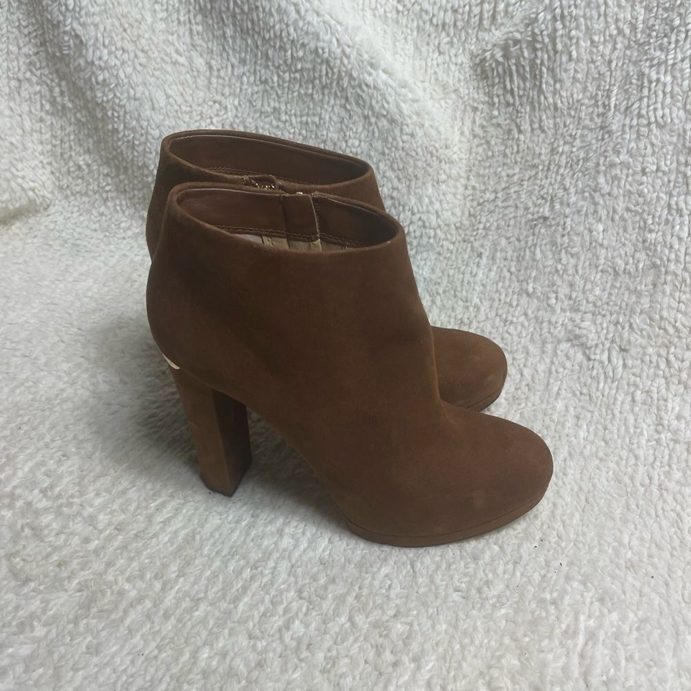 Michael Kors leather suede brown Heeled ankle Boots SZ7.5M Side zipper.